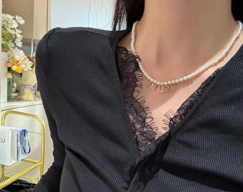 Ch**el necklaces